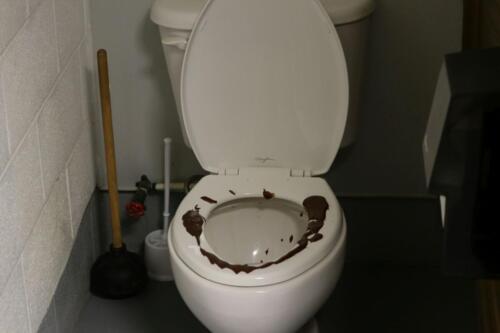 A messy cabin prank!